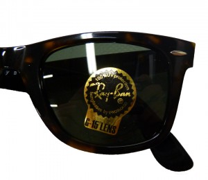 Luxottica, fabricante oficial de Ray-Ban