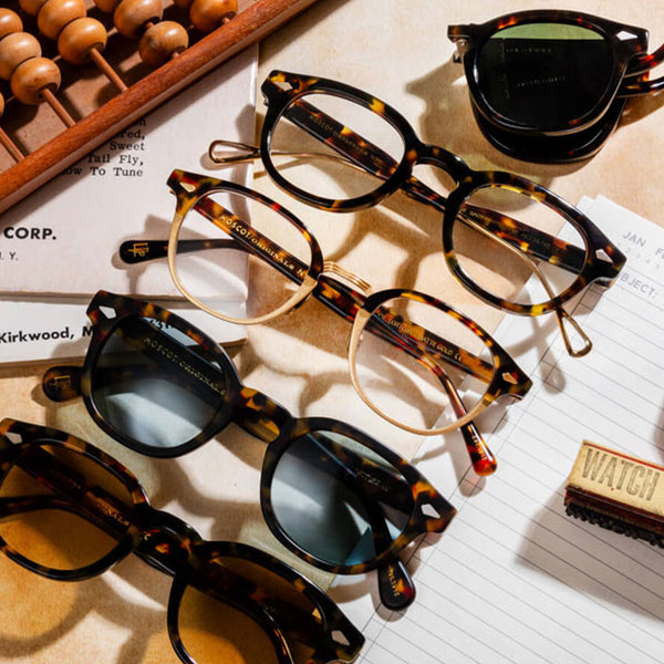 Gafas redondas Moscot Lemtosh suavizando un rostro cuadrado